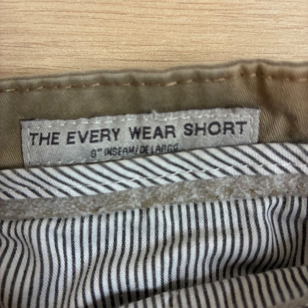 Goodfellow & Co Mens Every Wear Chino Shorts Khaki Tan Size 28 9 Inch Inseam - Picture 6 of 7